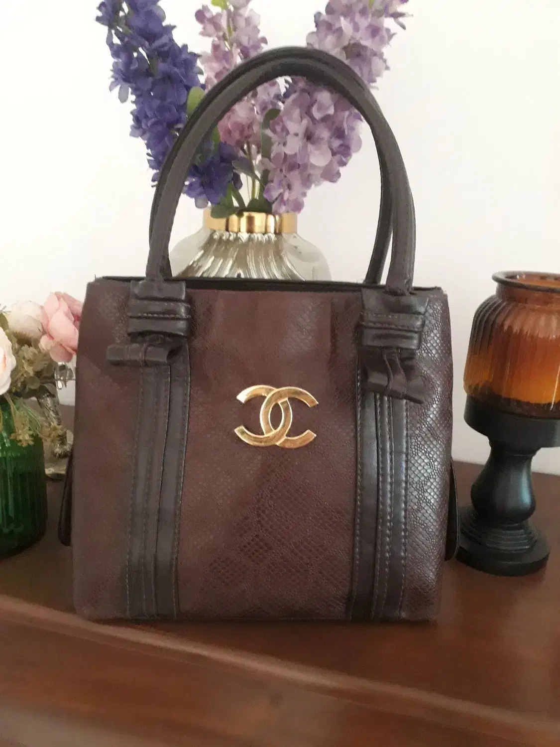 شیک و زیبا|کیف، کفش، کمربند|ساری, |دیوار