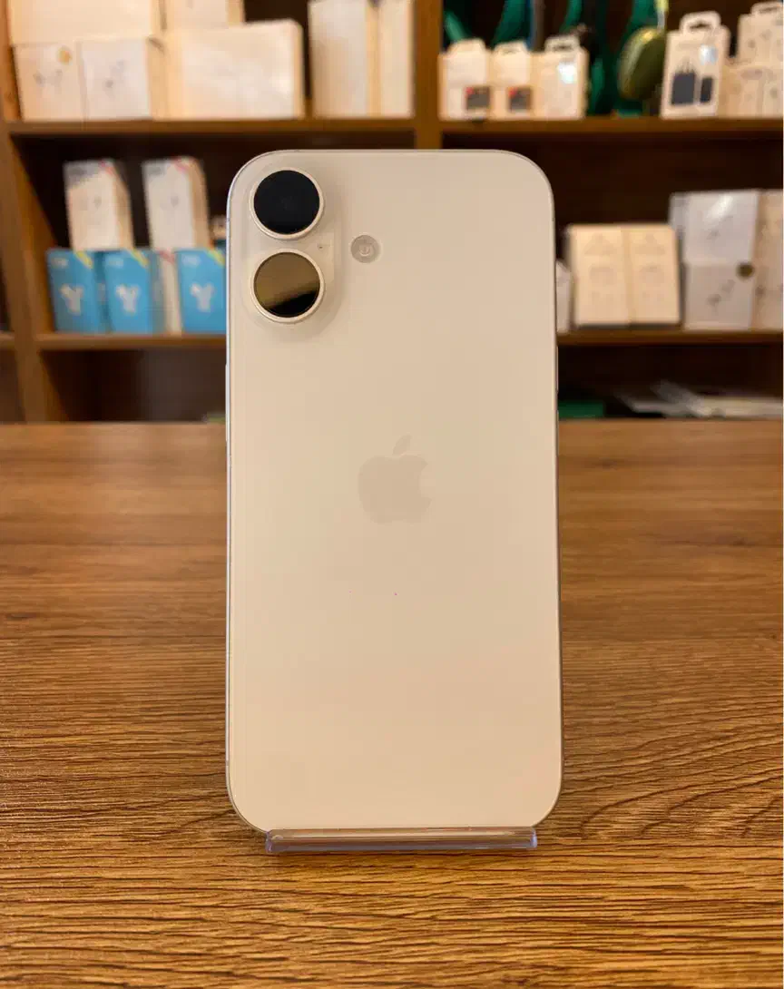 اپل ۱۶نرمال iPhone/16normal/128خرید و فروش|موبایل|قزوین, |دیوار