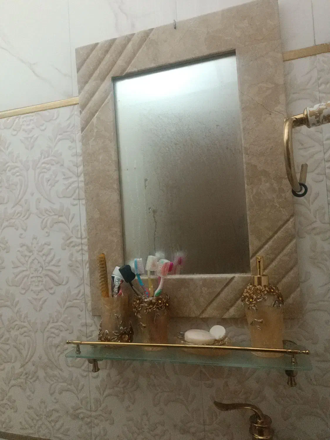 روشویی سنگی به همراه اینه سنگی|لوازم سرویس بهداشتی|ورامین, ورامین|دیوار