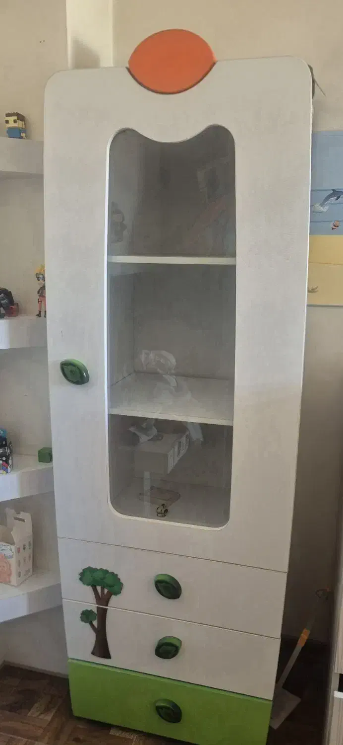 کمد کشودار کودک و نوجوان|اسباب و اثاث بچه|اصفهان, بوستان ناژوان|دیوار