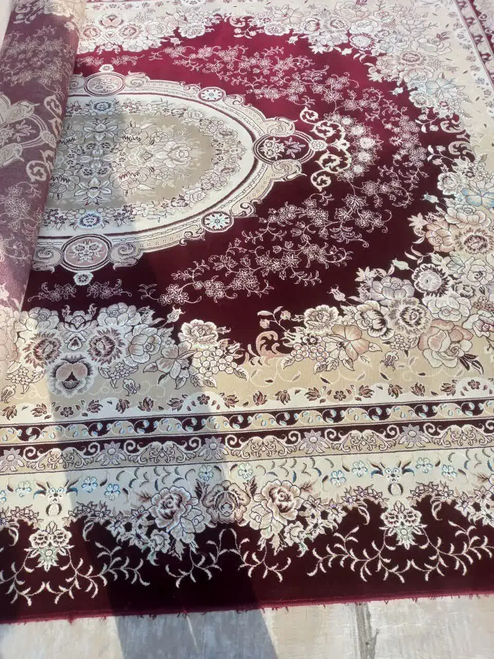 یکجفتفرش۱۲متری|فرش|قم, شاد قلی|دیوار