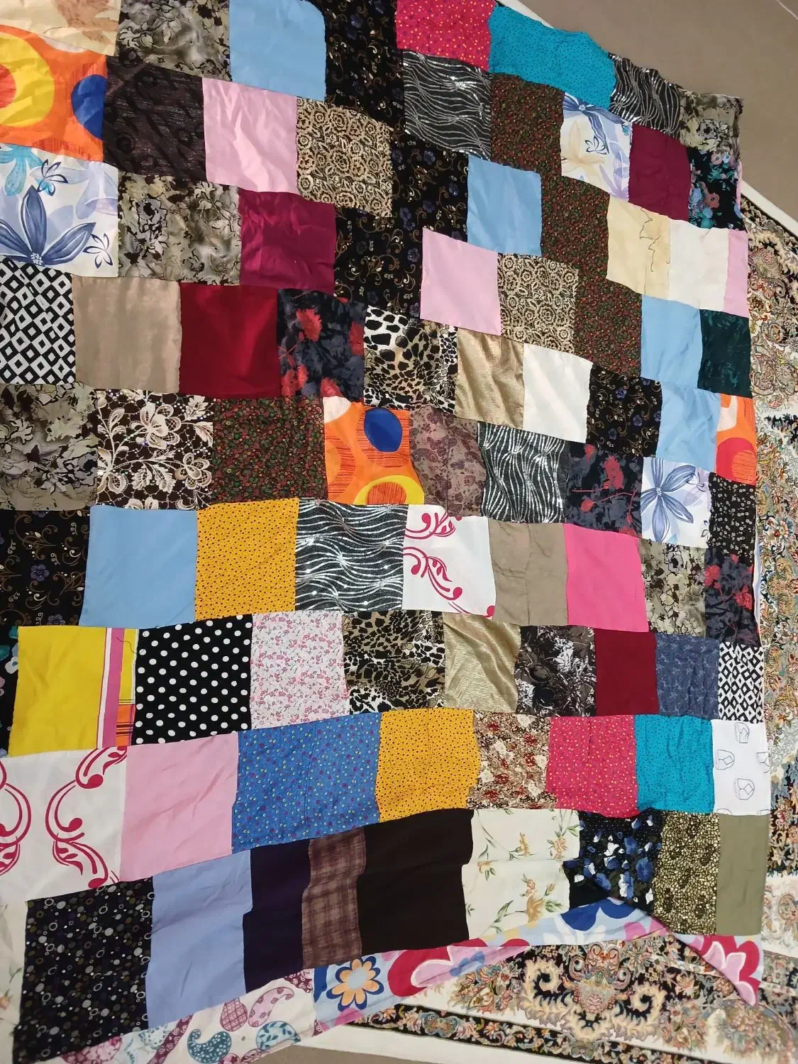 چهل تیکه با پارچه نو ملافه گرفته|سرویس روتختی|مسجد سلیمان, |دیوار