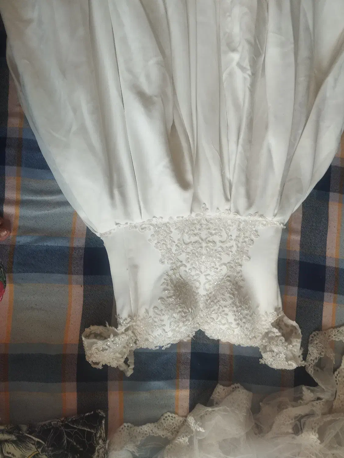 با سلام لباس عروس|لباس|اصفهان, غدیر|دیوار