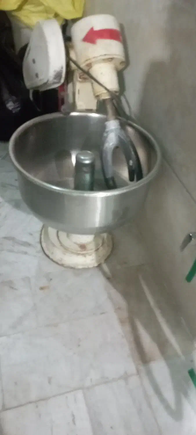 دستگاه همزن خانگی و رستورانی|کافی‌شاپ و رستوران|قم, ولیعصر|دیوار