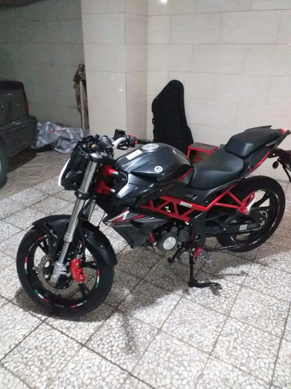 بنلی ۱۵۰ نیو فیس|موتورسیکلت|رشت, آب آسیاب|دیوار