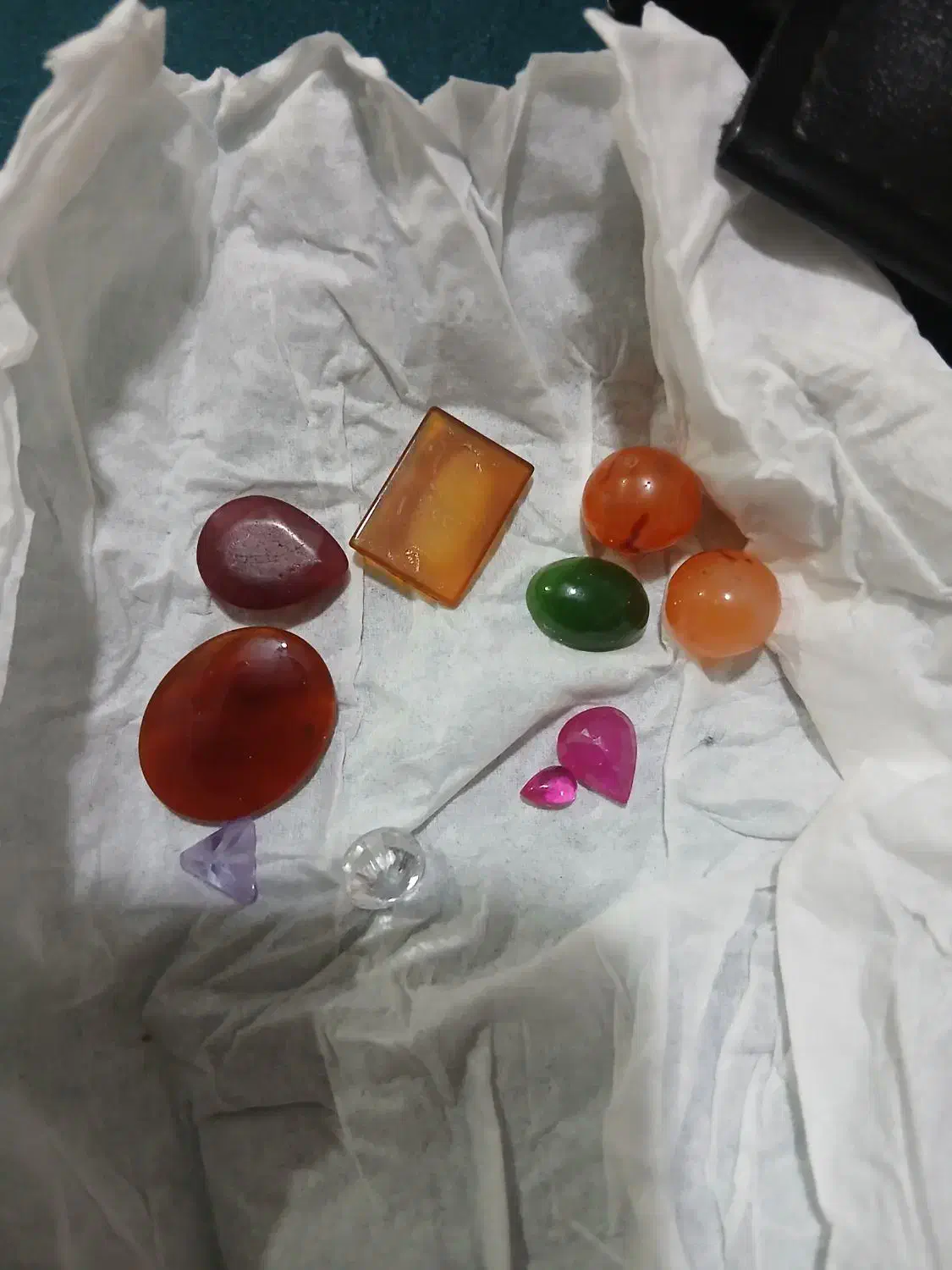 تعدادی سنگ با ارزش|جواهرات|محمدشهر, شهرک پیام (مهرالبرز)|دیوار