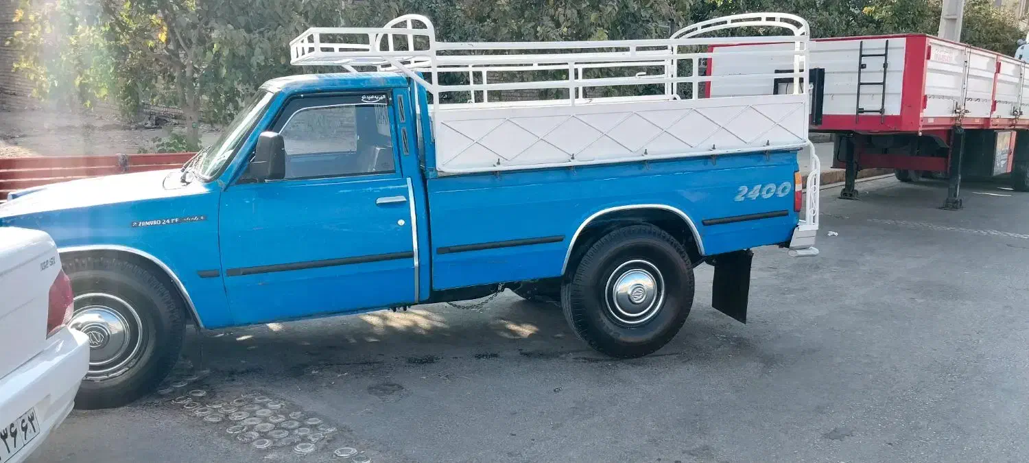 نیسان فابریک۸۴ژاپن|خودرو سواری و وانت|شیراز, شریف‌آباد|دیوار