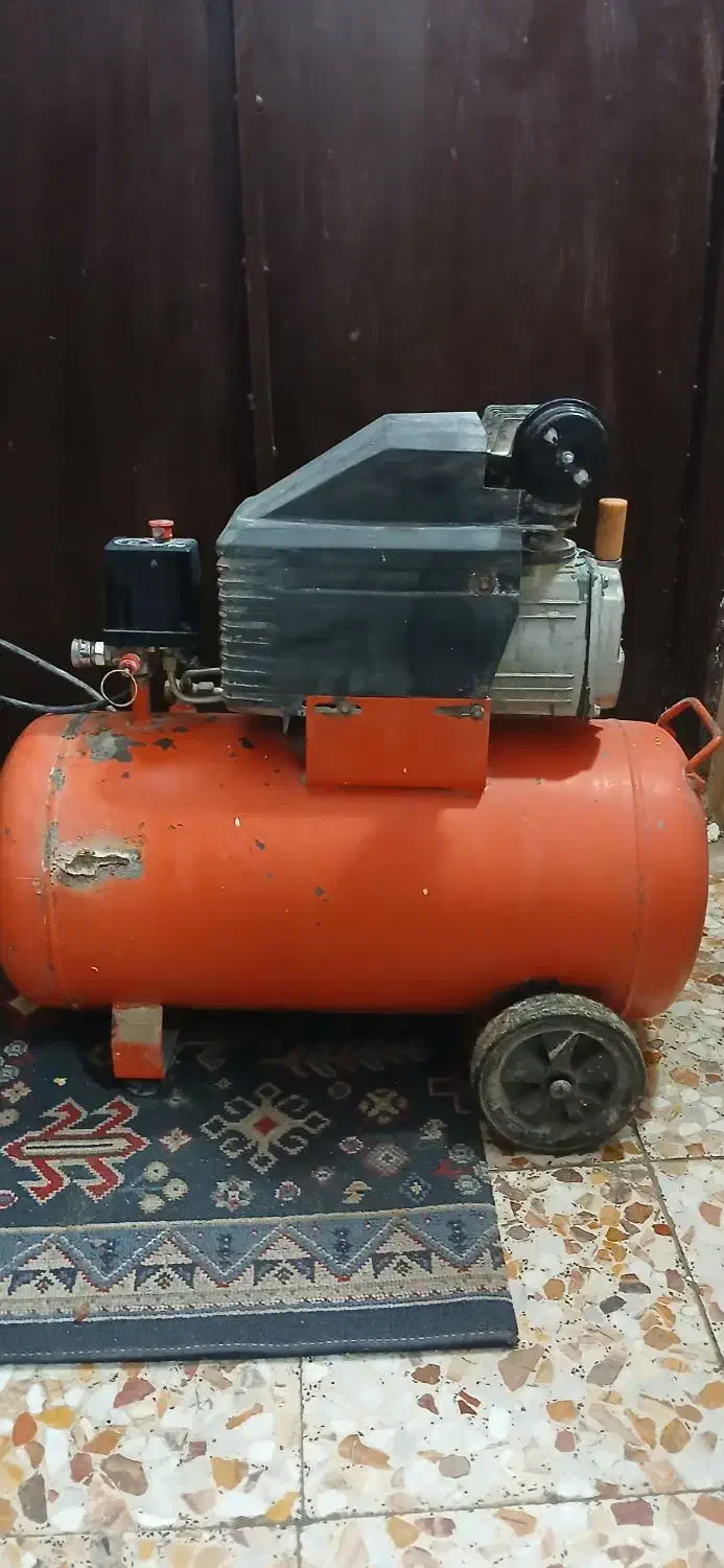 فروش پمپ باد مخزن ۵۰|ماشینآلات صنعتی|رشت, رشتیان|دیوار