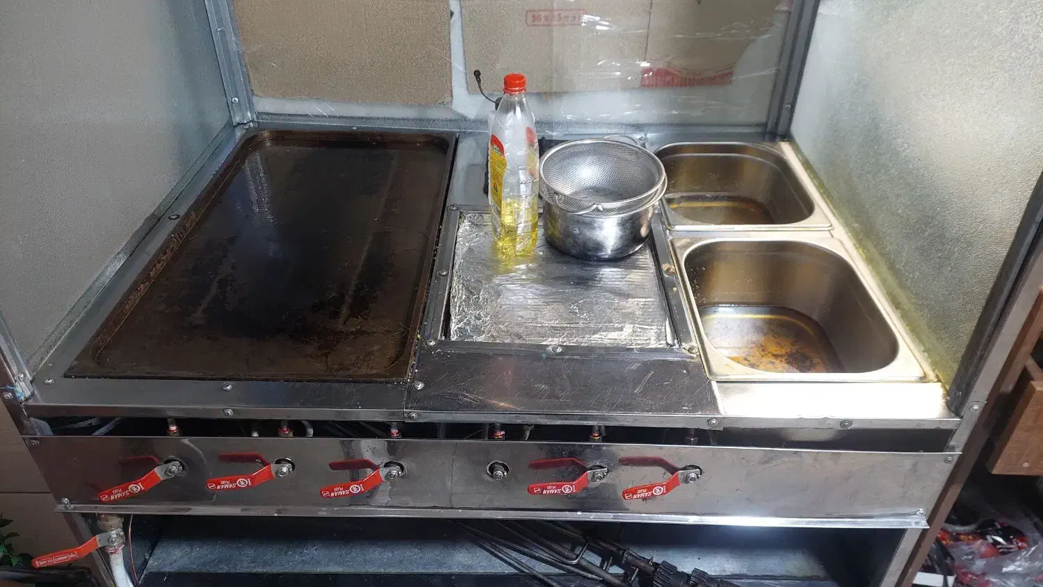 فر ساندویچ ۶ کار|کافیشاپ و رستوران|همدان, |دیوار