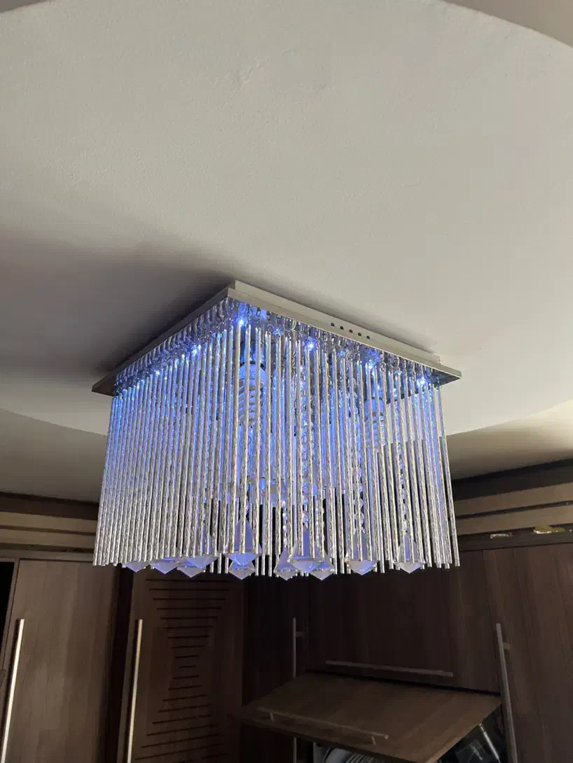 لوستر|لوستر و چراغ آویز|اصفهان, سپاهان‌شهر|دیوار