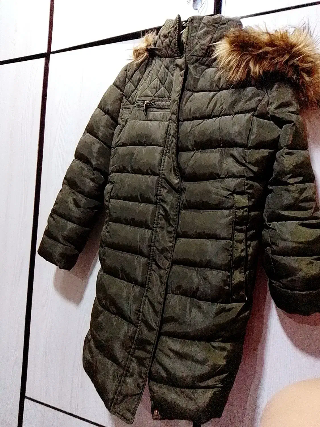 پالتو|لباس|اهواز, پردیس دو|دیوار