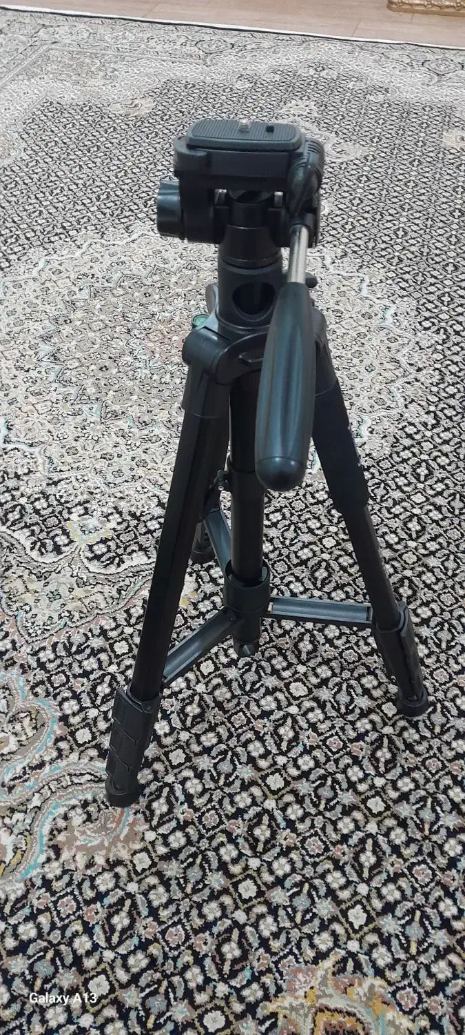 سه پایی ۳ کاره|دوربین عکاسی و فیلم‌برداری|ایواوغلی, |دیوار