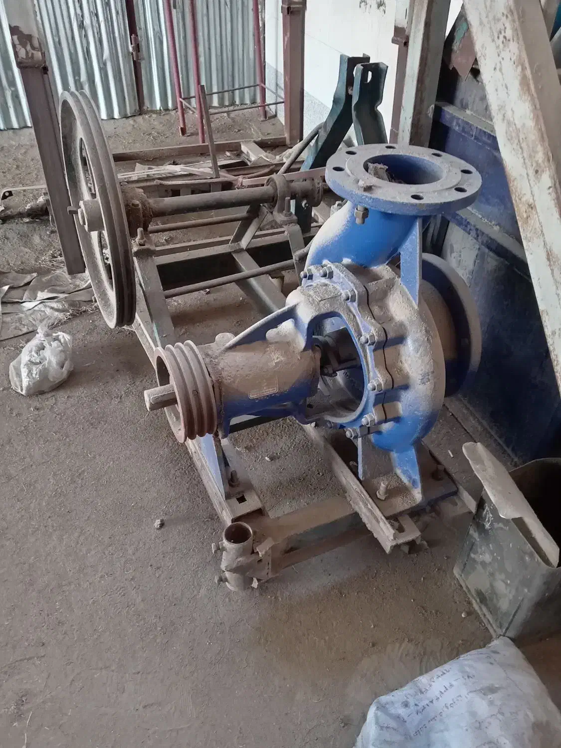 تراکتورپمپ آب کشی پشت ثراکتوز|قطعات یدکی و لوازم جانبی|شیراز, برمشور علیا|دیوار