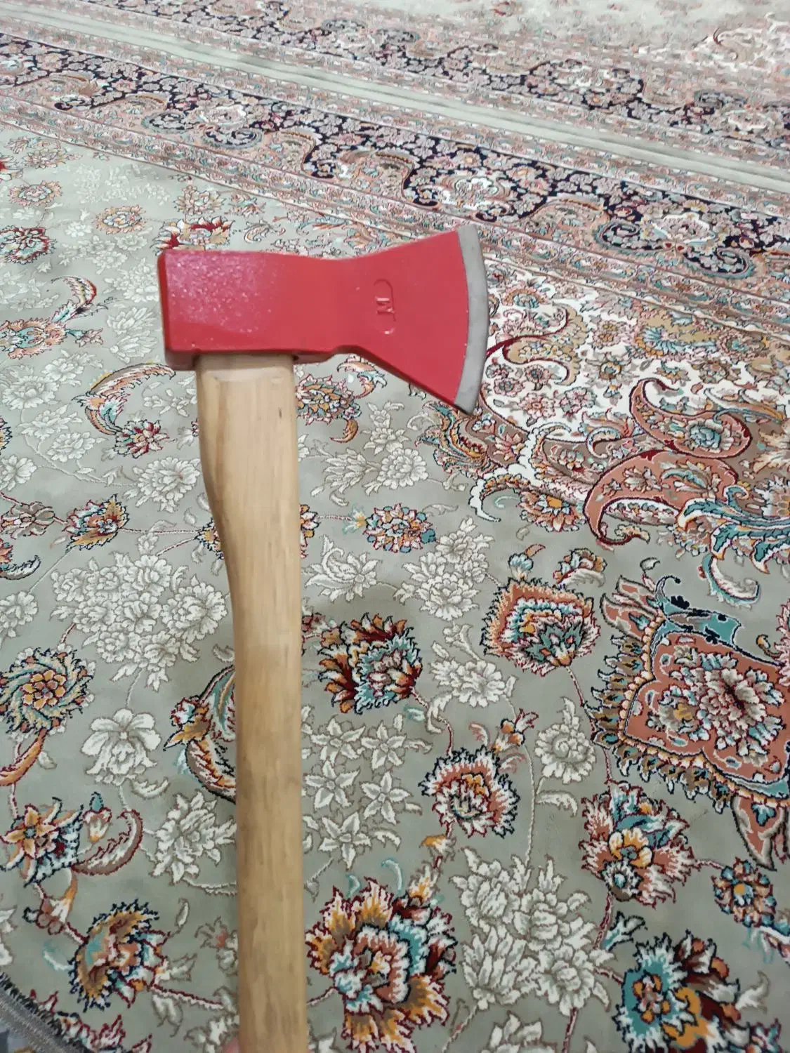 تبر صحیح وسالم|کوهنوردی و کمپینگ|کلاله, |دیوار