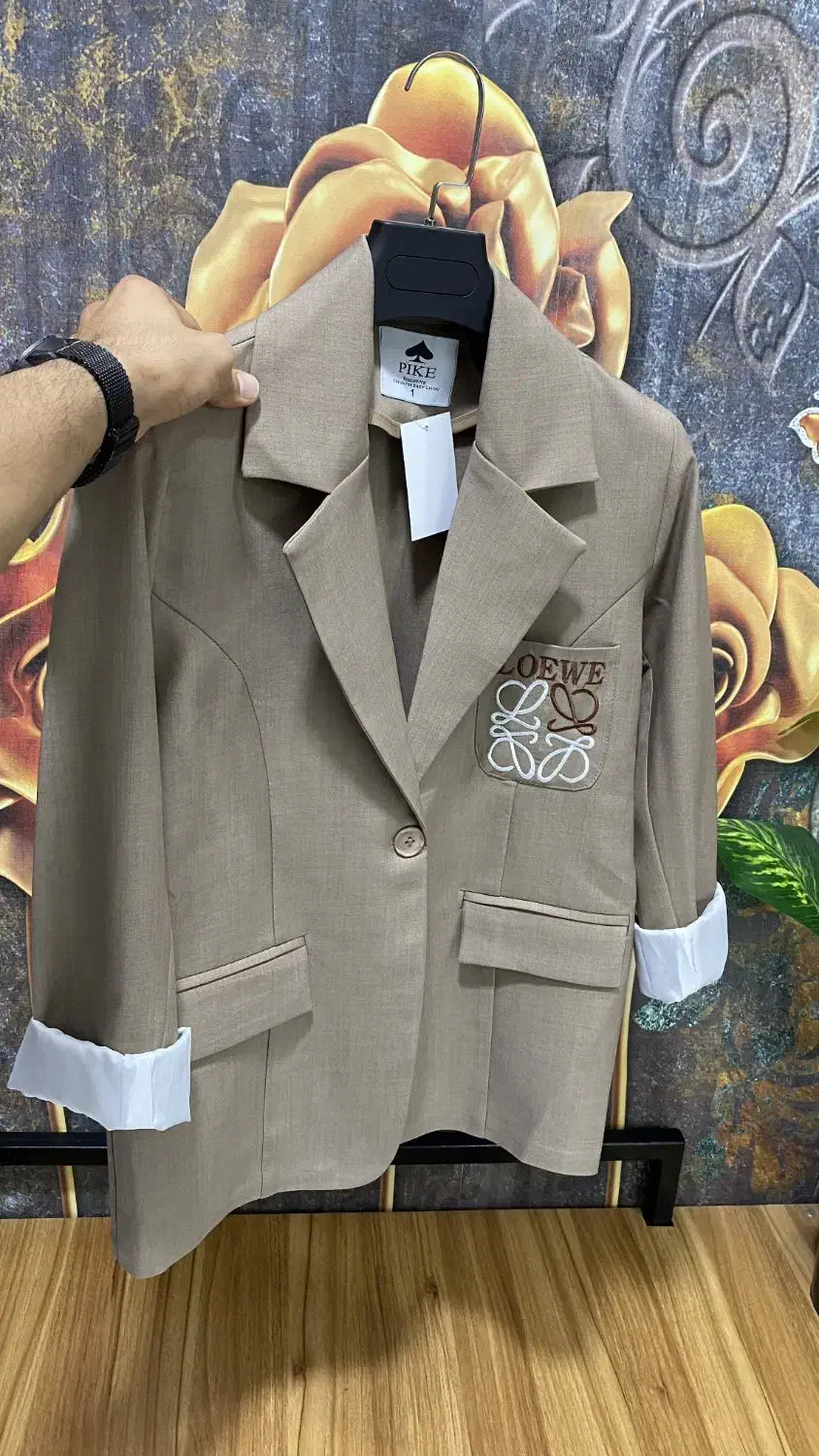 کت لویی ویتون|لباس|لامرد, |دیوار