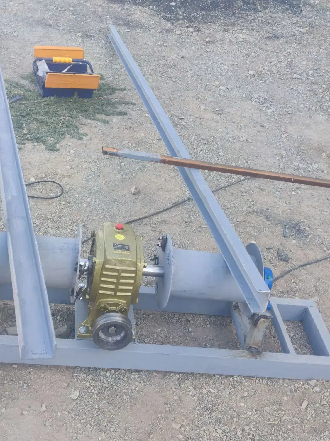 ساخت انواع بالابر های مسکونی و تجاری|خدمات پیشه و مهارت|زنجان, |دیوار