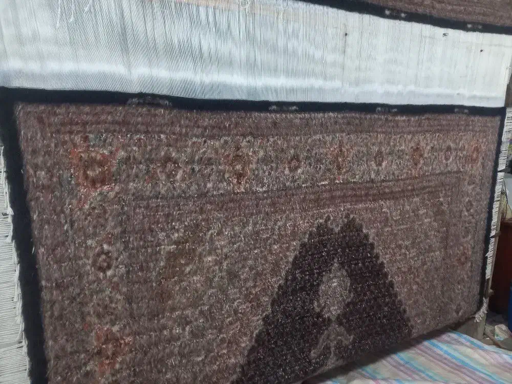 تک ۹ متری رجش ۴۰ ریز بافت تمام کردم|فرش|اردبیل, |دیوار