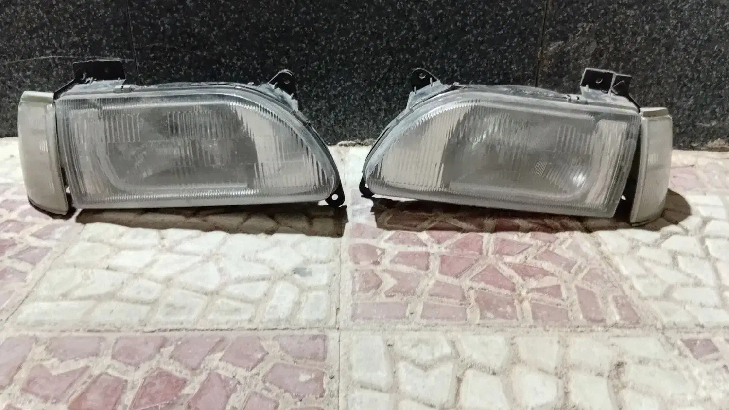 کاسه چراغ جلو پراید صبا|قطعات یدکی و لوازم جانبی|تربتحیدریه, آغوی|دیوار