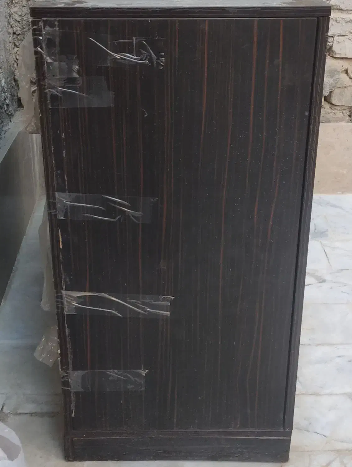 دراور|جاکفشی، کمد، دراور|زابل, |دیوار