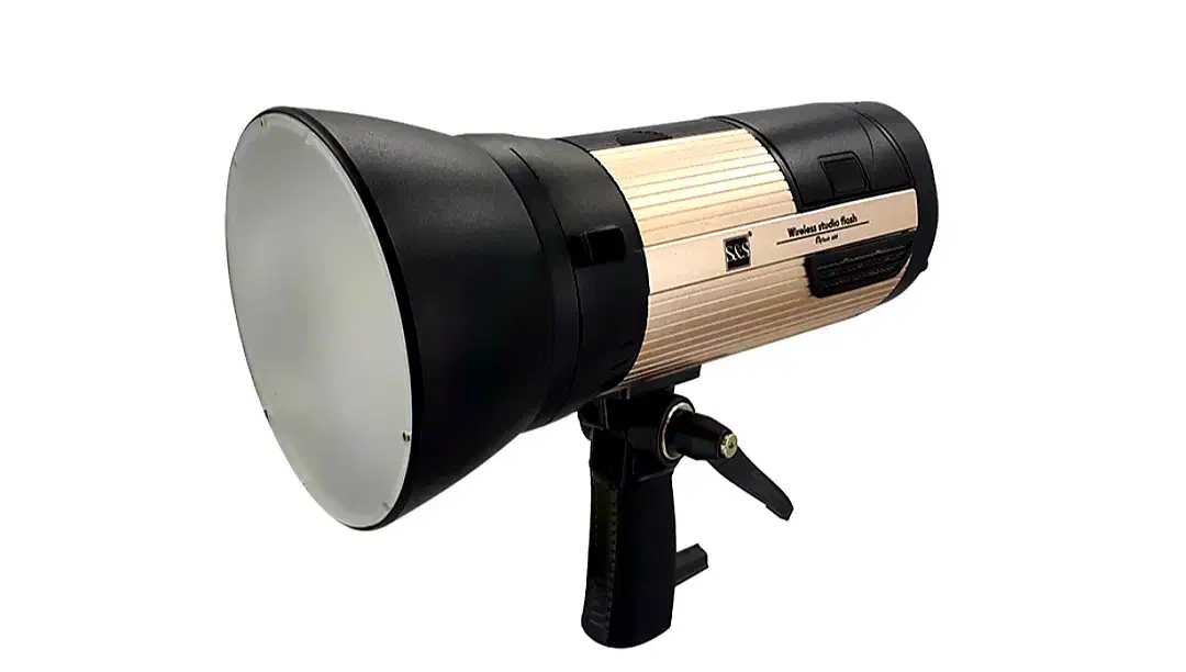 پک کامل فلاش استودیویی|دوربین عکاسی و فیلمبرداری|قم, دورشهر|دیوار