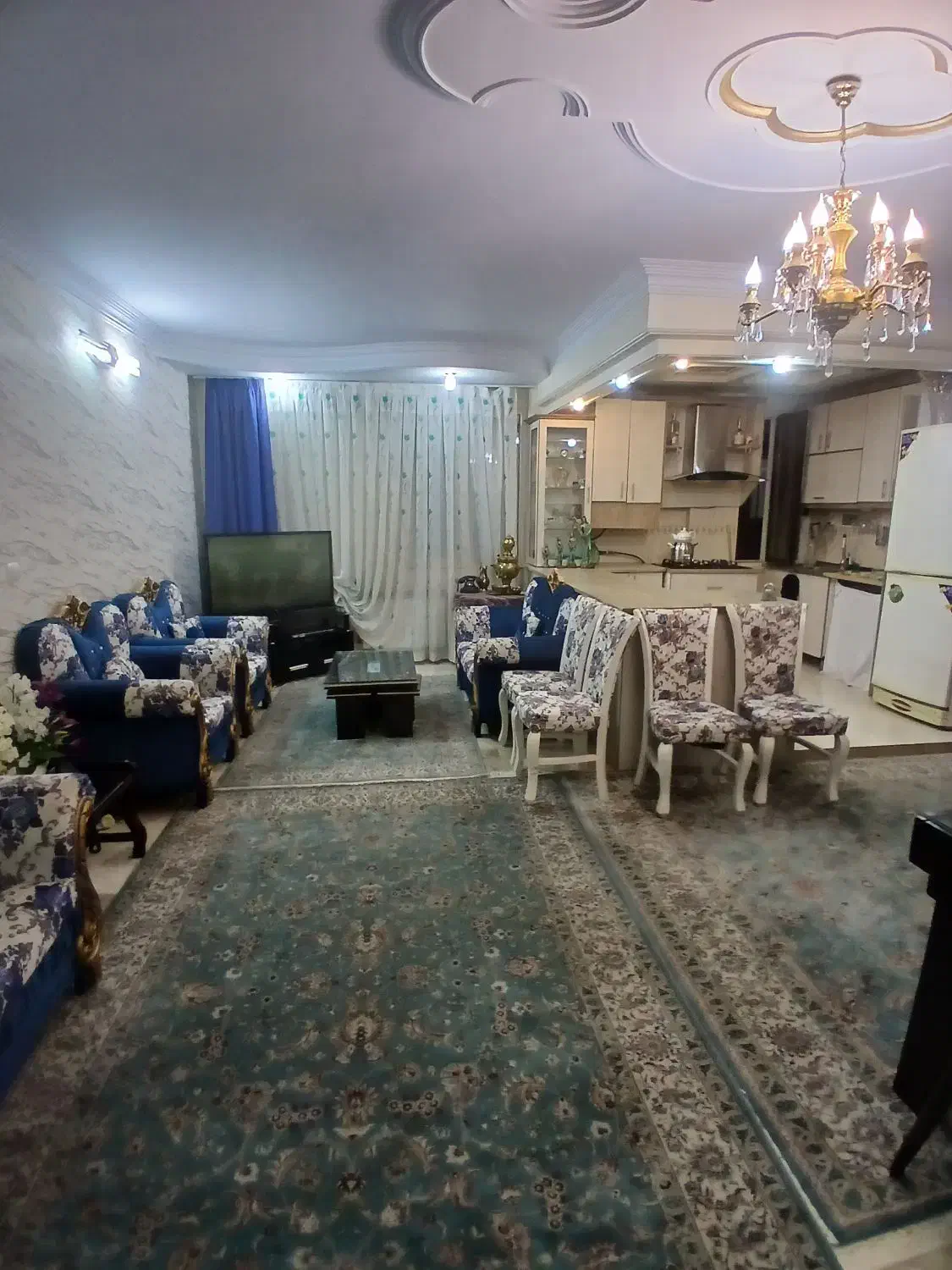 نیکنام شرقی/۶۵متر/آسانسور/تکواحدی