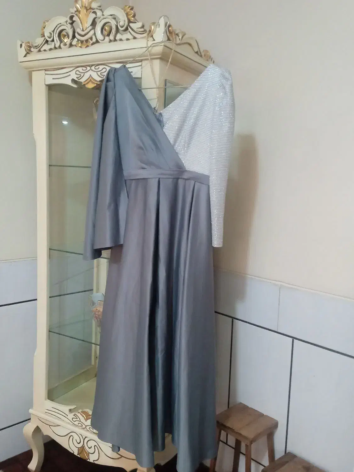 لباس مجلسی سایز ۴۰تا۴۴فقط یک میلیون|لباس|خمینی‌شهر, |دیوار