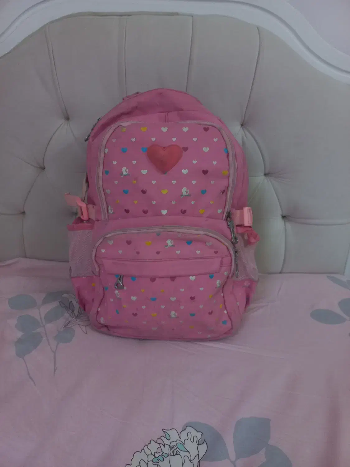 کیف مدرسه درحدنو|کیف، کفش، کمربند|مشهد, هفده شهریور|دیوار