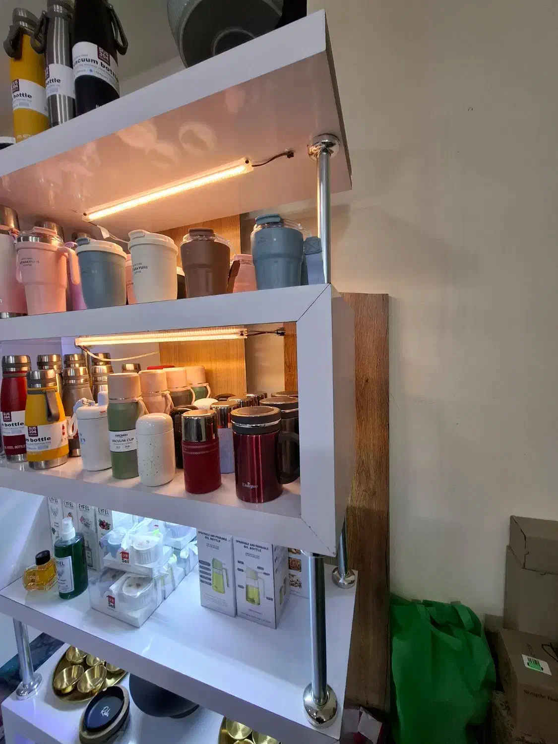 ویترین ایستاده|فروشگاه و مغازه|خسروشاه, |دیوار