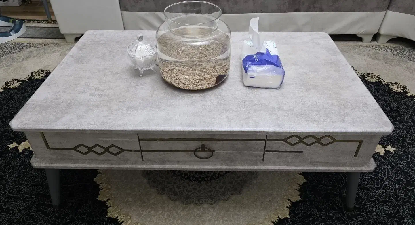 میز|مبلمان خانگی و میز عسلی|کاشان, شهرک خاتم الانبیا (مسکن ملی کاشان)|دیوار