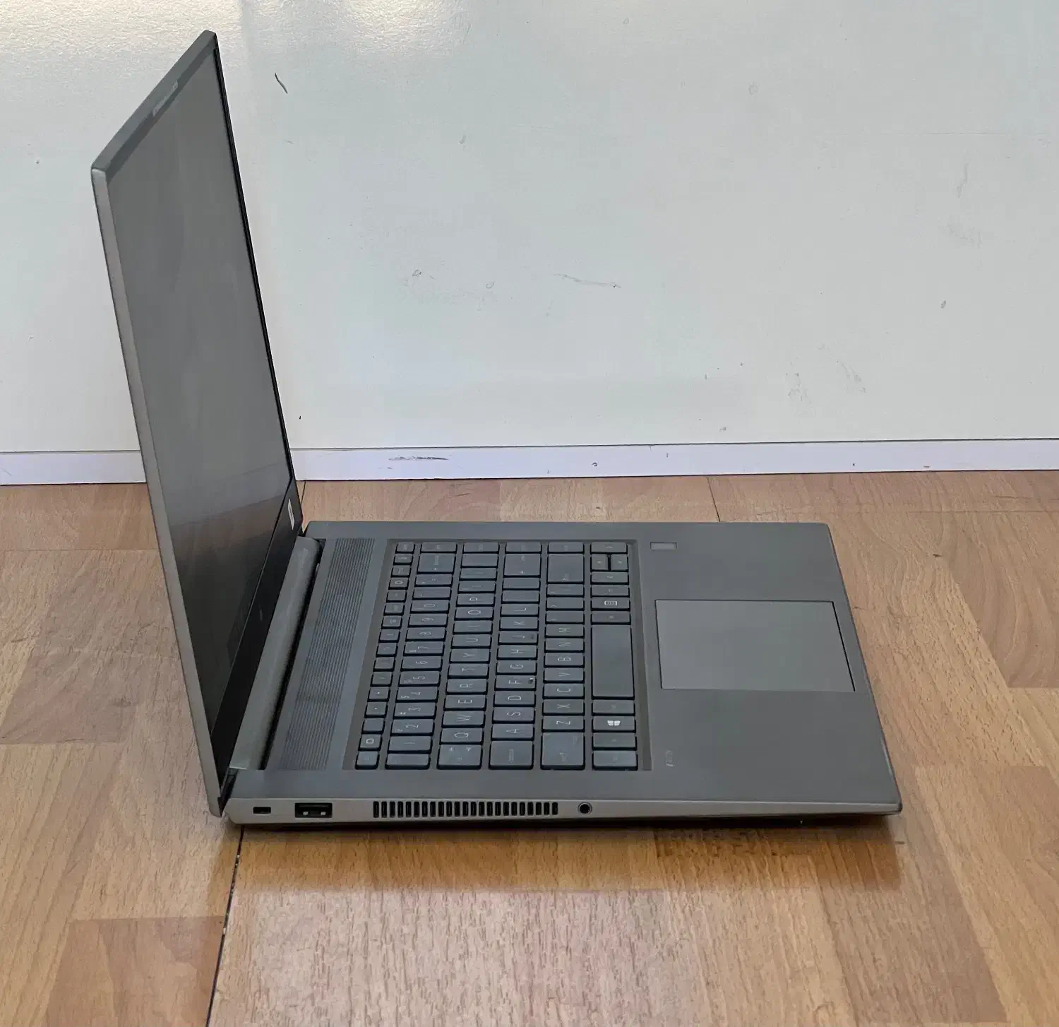 لپ تاپ قدرتمند گرافیک دار Hp Zbook i7-10th|رایانه همراه|شیراز, ملاصدرا|دیوار