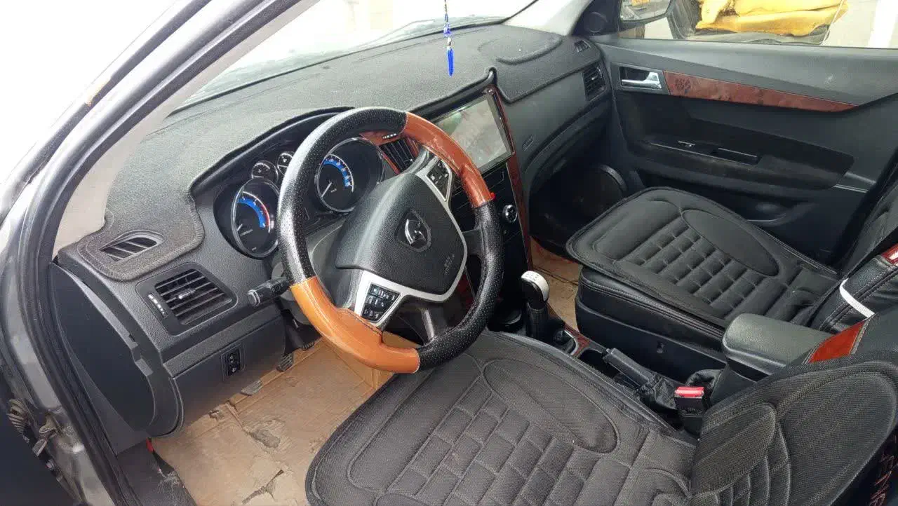 دنا۹۴|خودرو سواری و وانت|اصفهان, بهارستان|دیوار