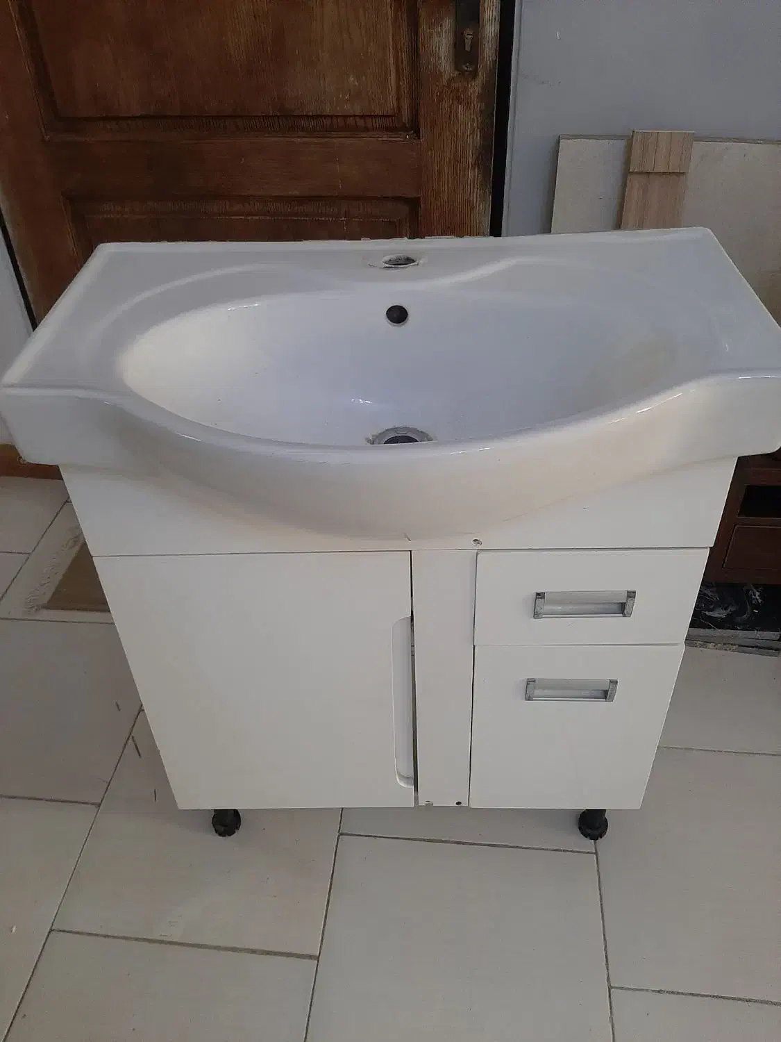 روشویی کمدی|لوازم سرویس بهداشتی|محمدشهر, محمدشهر|دیوار