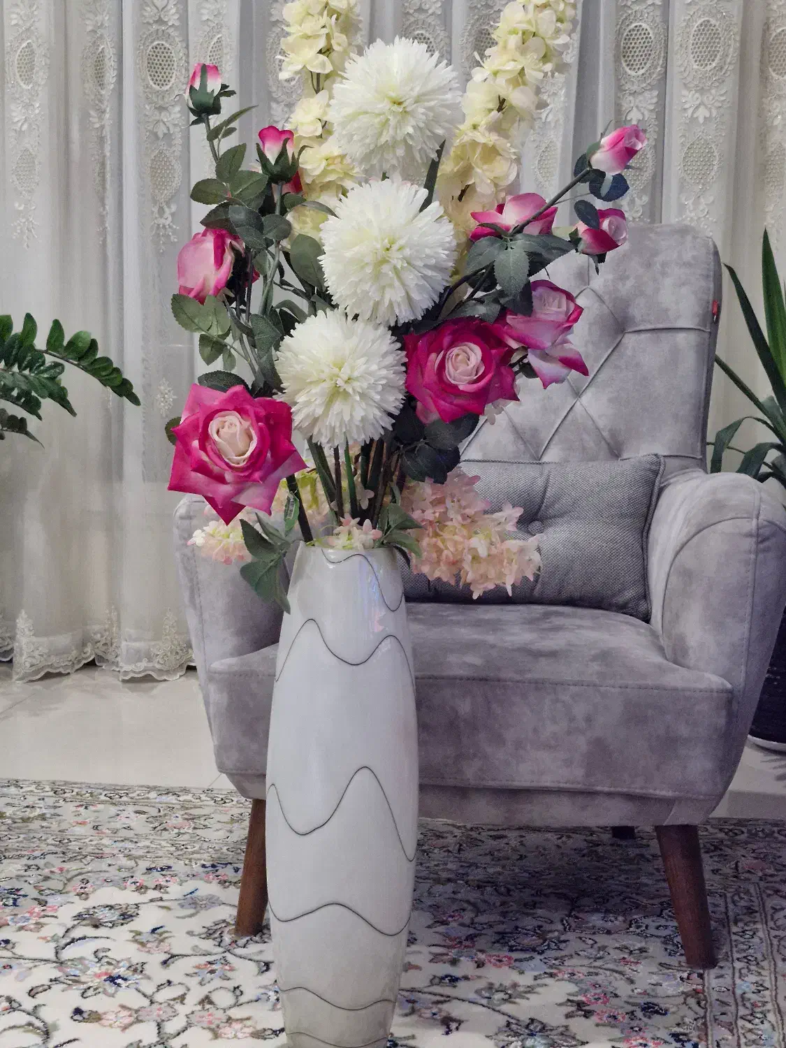 گل مصنوعی به همراه گلدان شیشه ای|گل مصنوعی|تهران, پاسداران|دیوار