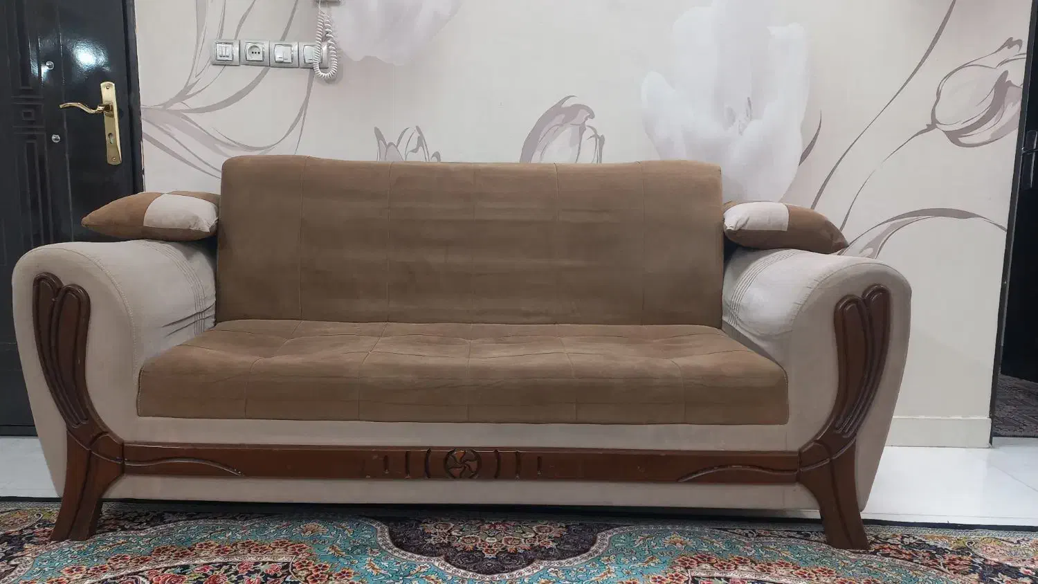 مبل 7نفره با میز عسل خوری|مبلمان خانگی و میز عسلی|گلبهار, نوبهار|دیوار