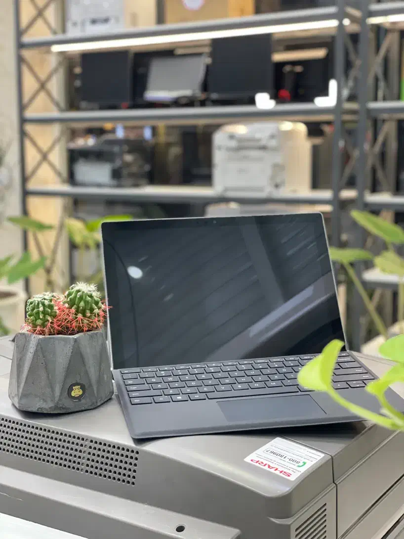 Surface Pro 5 لپتاب|رایانه همراه|اراک, |دیوار