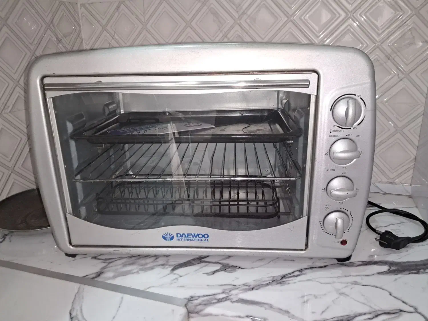 توستر بزرگ دوو|اجاق گاز و لوازم برقی پخت‌وپز|نسیم‌شهر, |دیوار