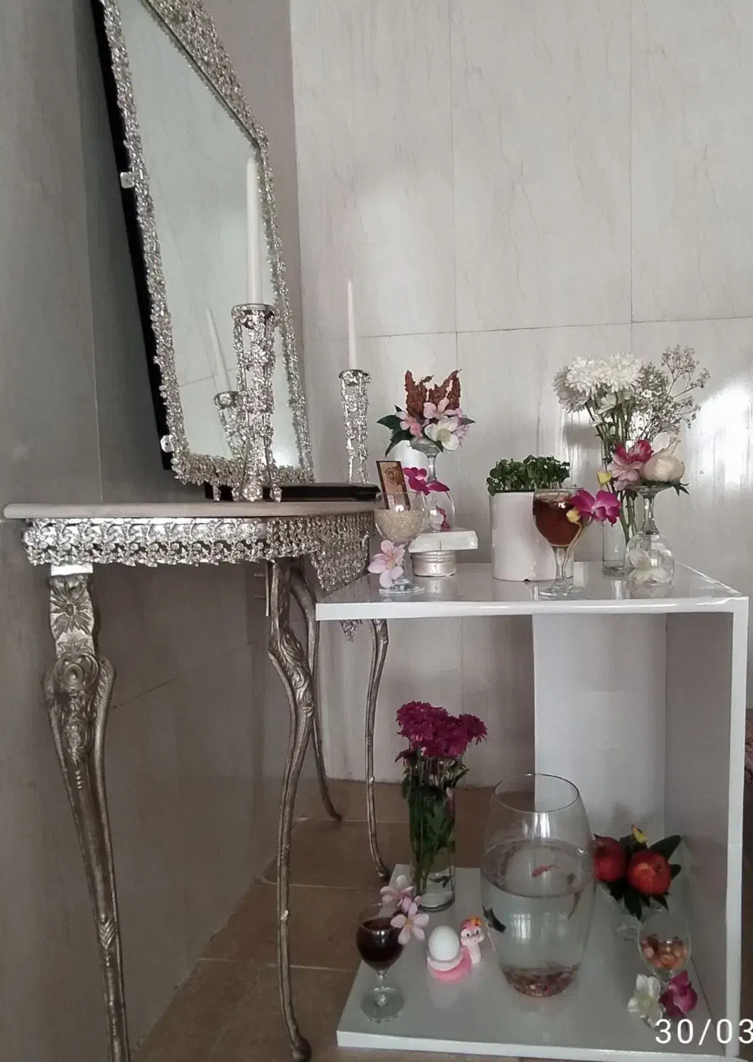 آیینه و شمعدان|صنایع دستی و سایر لوازم تزئینی|اصفهان, ارزنان|دیوار