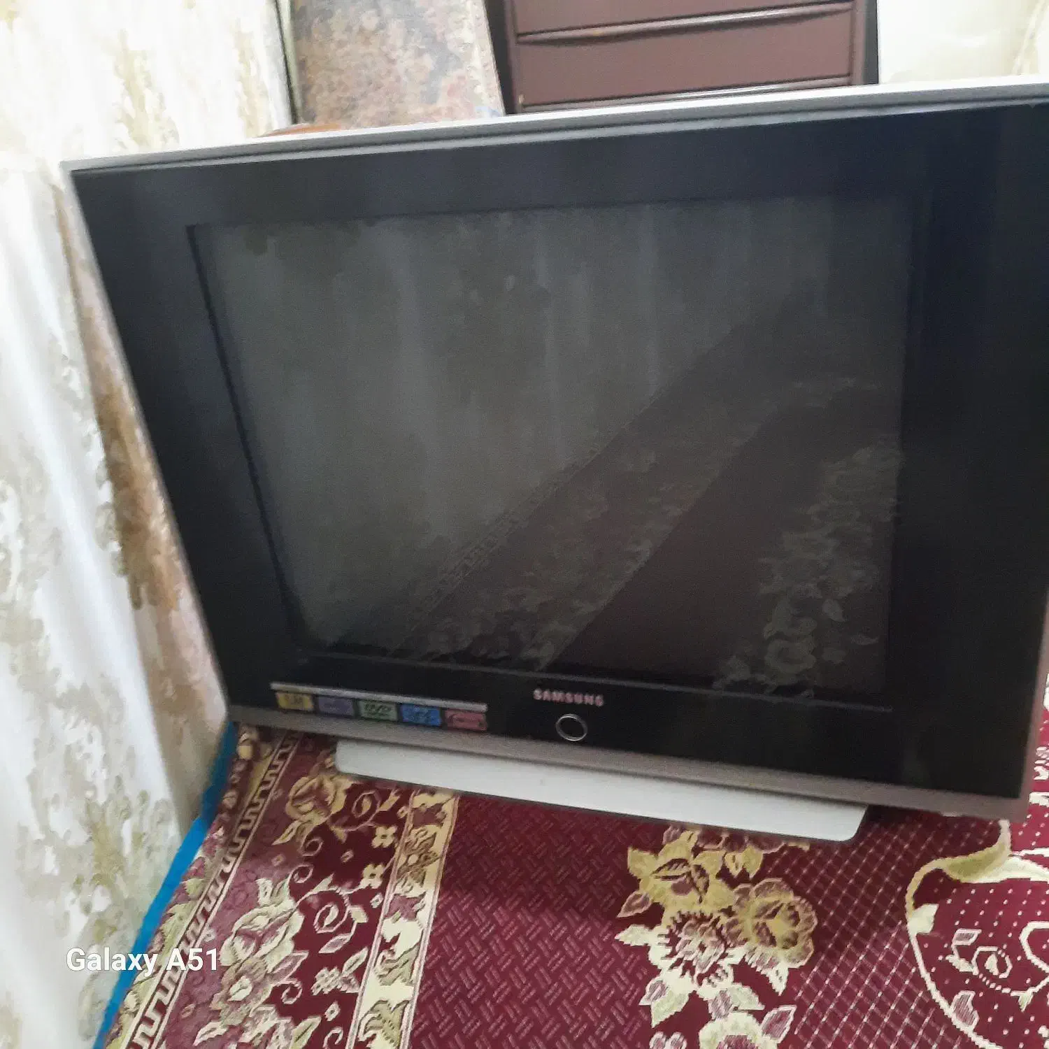 تلویزیون قدیمی|تلویزیون و پروژکتور|قزوین, |دیوار