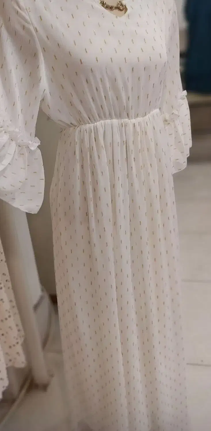 لباس حریر|لباس|ارومیه, |دیوار