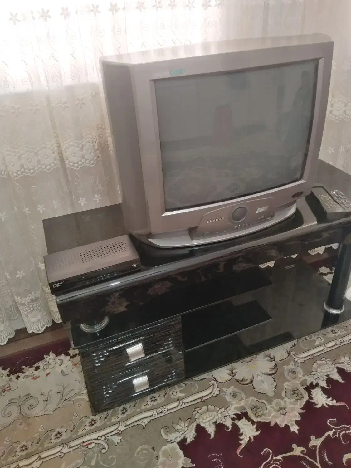 تلویزیون 21 اینچ سالم|تلویزیون و پروژکتور|قم, ولیعصر|دیوار