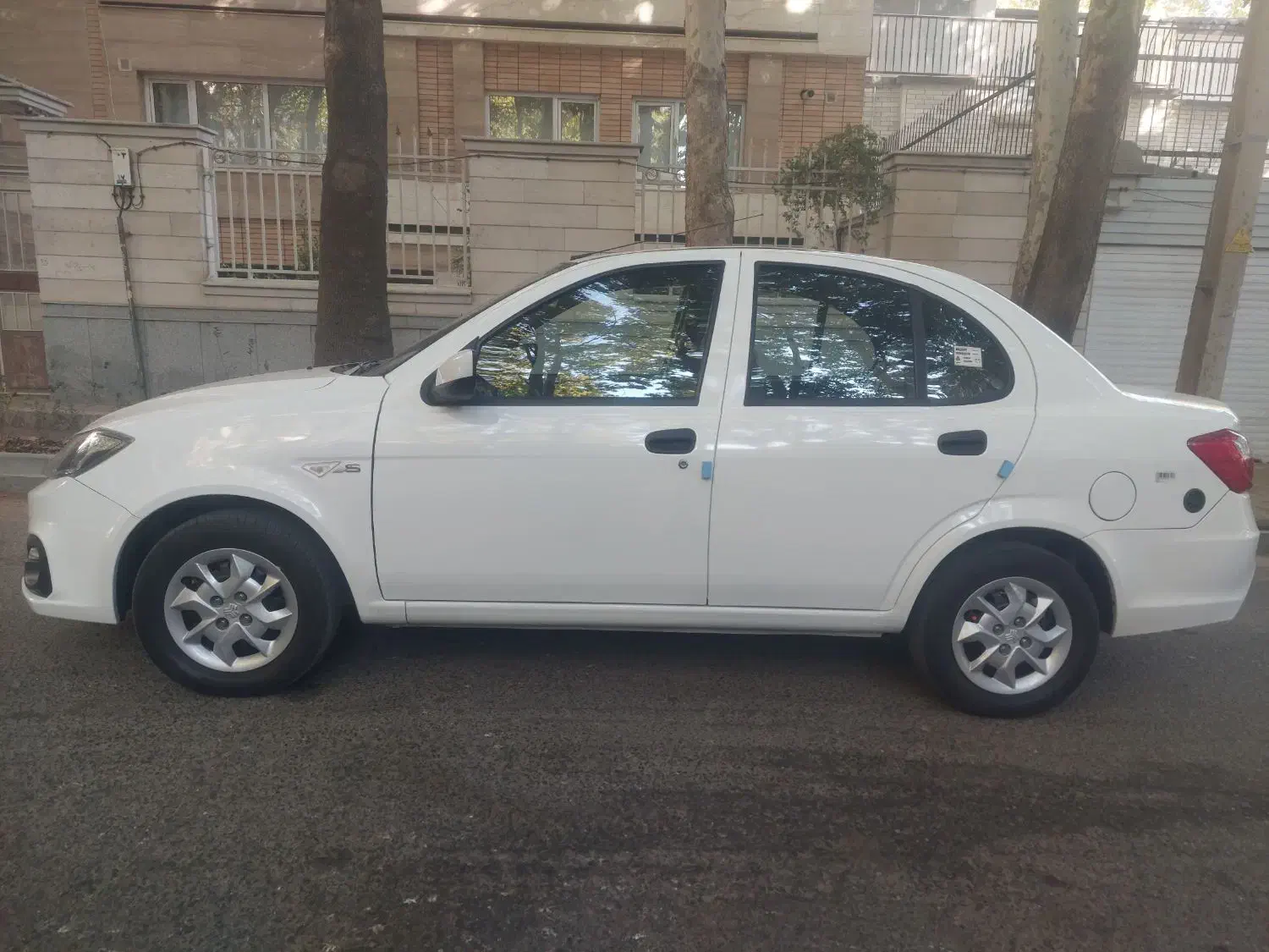 ساینا فول ۸۵ گانه..دوگانه سوز CNG|خودرو سواری و وانت|همدان, |دیوار