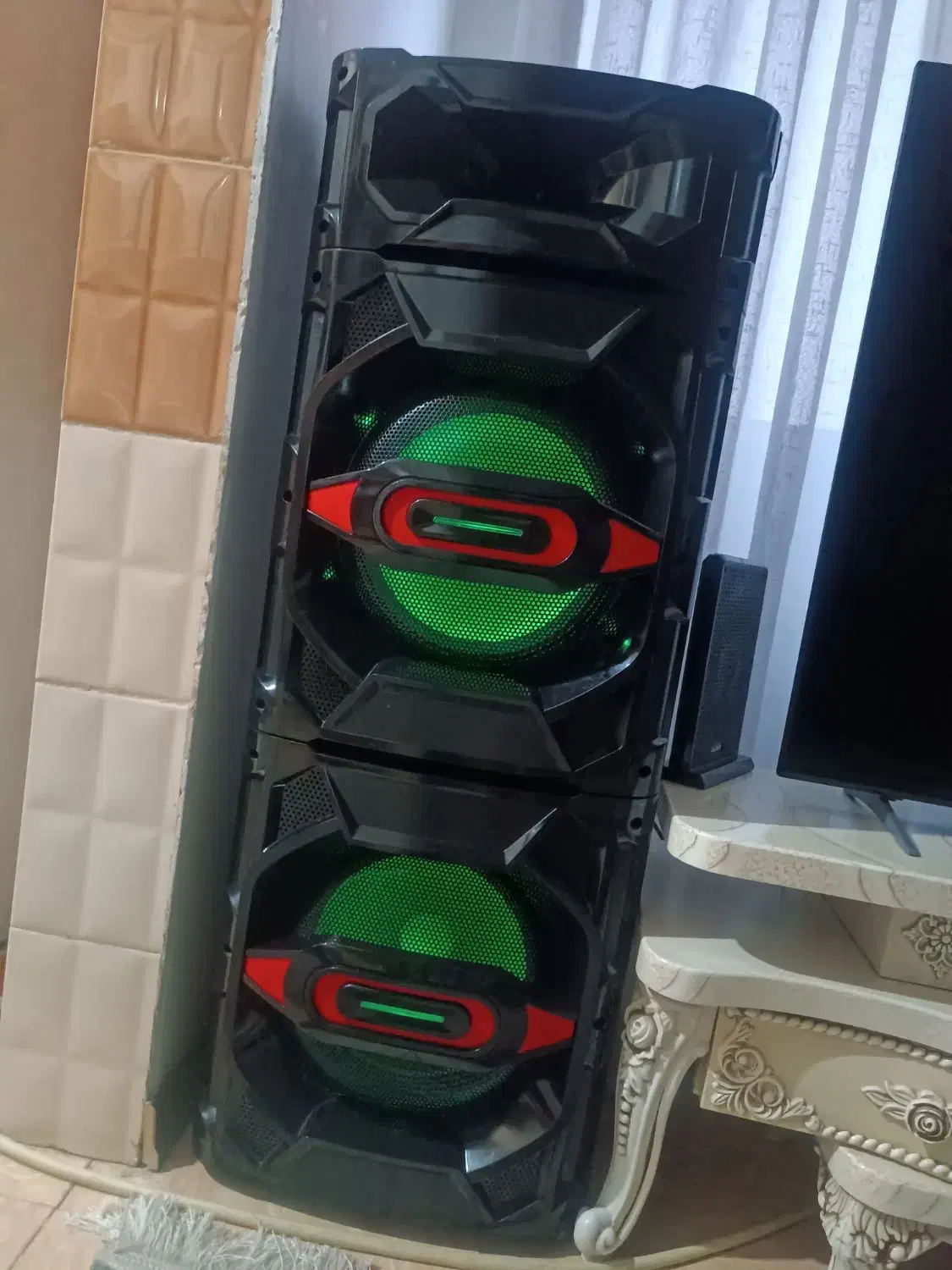 باند نو با کارتونش تمیز بدون هیچ ایرادی|سیستم صوتی خانگی|بجنورد, |دیوار