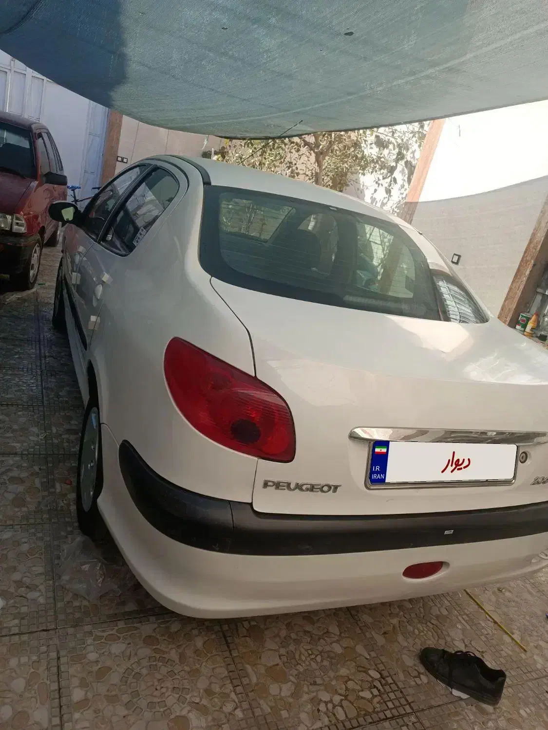 206وی۲۰صندوق دار|خودرو سواری و وانت|زاهدان, |دیوار