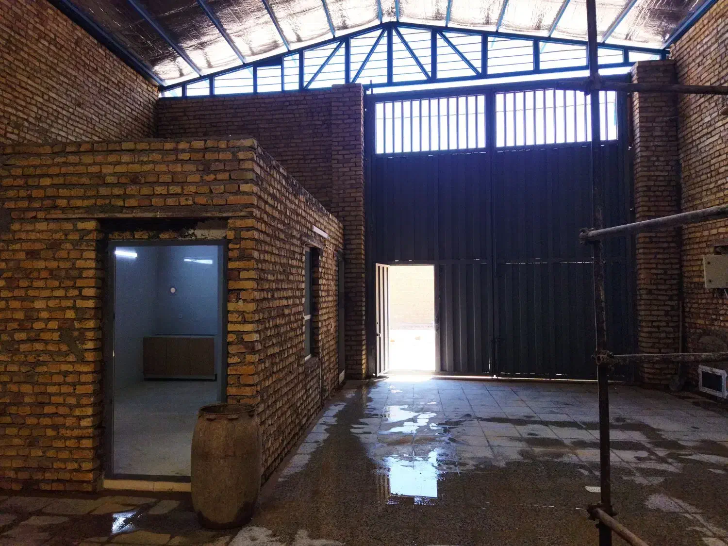 سوله ۲۵۰متری|اجارهٔ دفتر صنعتی، کشاورزی، تجاری|یزد, |دیوار