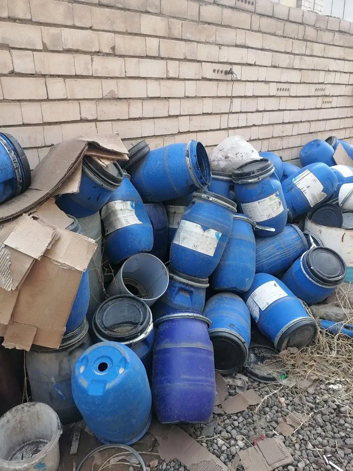 بشکه30لیتری|ظروف نگهدارنده، پلاستیکی، یک‌بارمصرف|تبریز, |دیوار