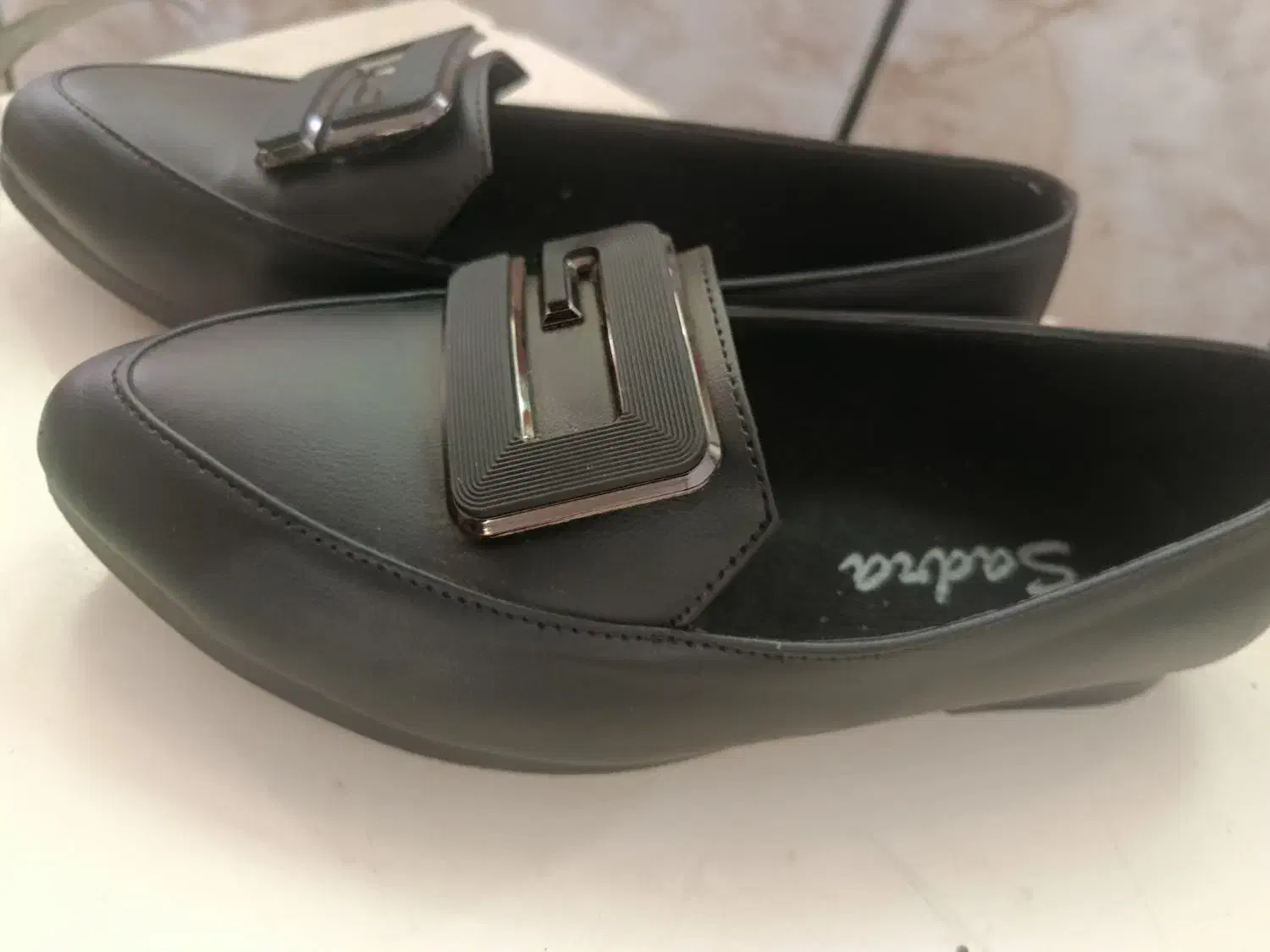 کفش زنانه|کیف، کفش، کمربند|کلاله, |دیوار