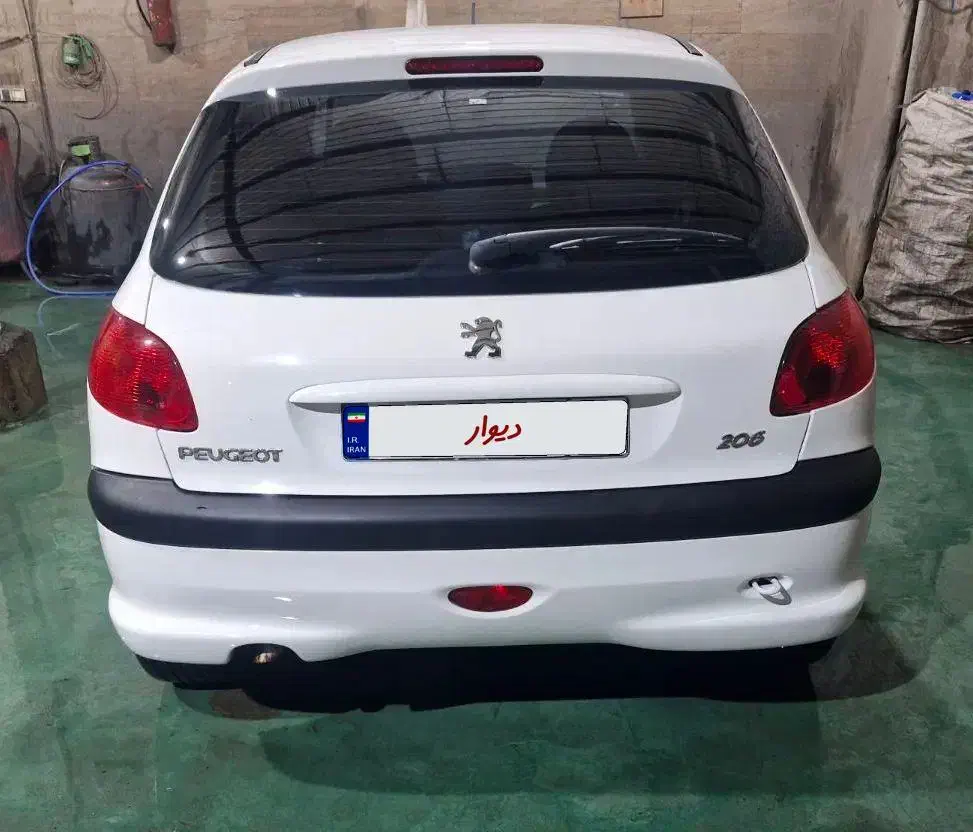 206 هاچ بک|خودرو سواری و وانت|مشهد, کوی پلیس|دیوار