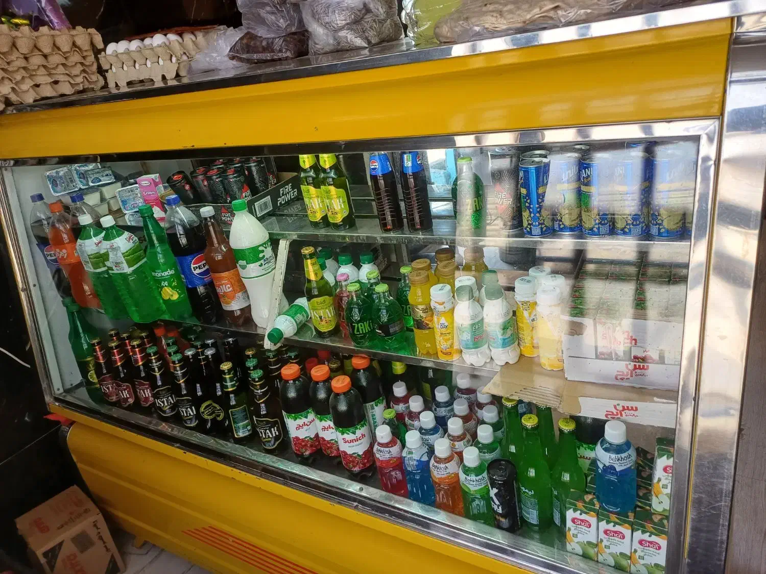 فروش یخچال ووسایل مغازه به قیمت فاکتور|فروشگاه و مغازه|فولادشهر, B2|دیوار