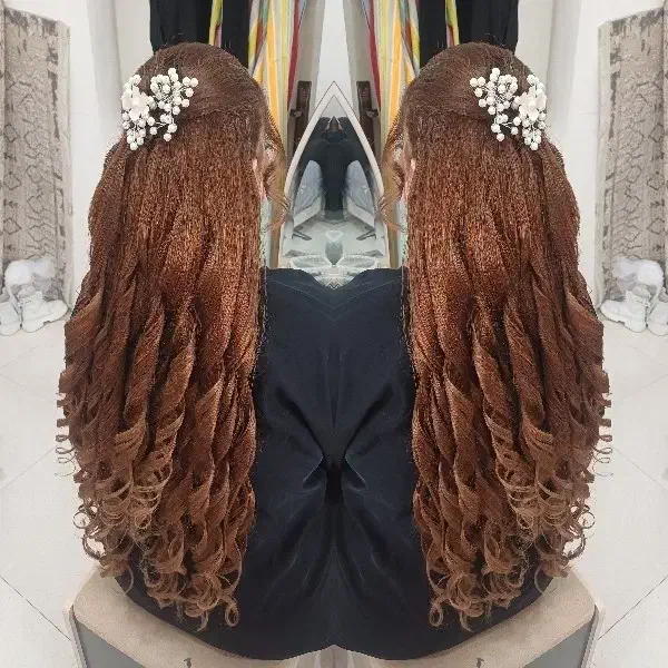 میکاپ کار وشنیون چرخشی|خدمات آرایشگری و زیبایی|آبادان, |دیوار