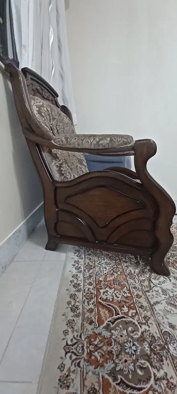 مبل ۷ نفره چوب راش همراه با میز وسط مبل و عسلی|مبلمان خانگی و میز عسلی|مبارکه, |دیوار